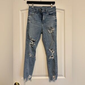American Eagle Outfitters Distressed Skinny Jeans Size 4